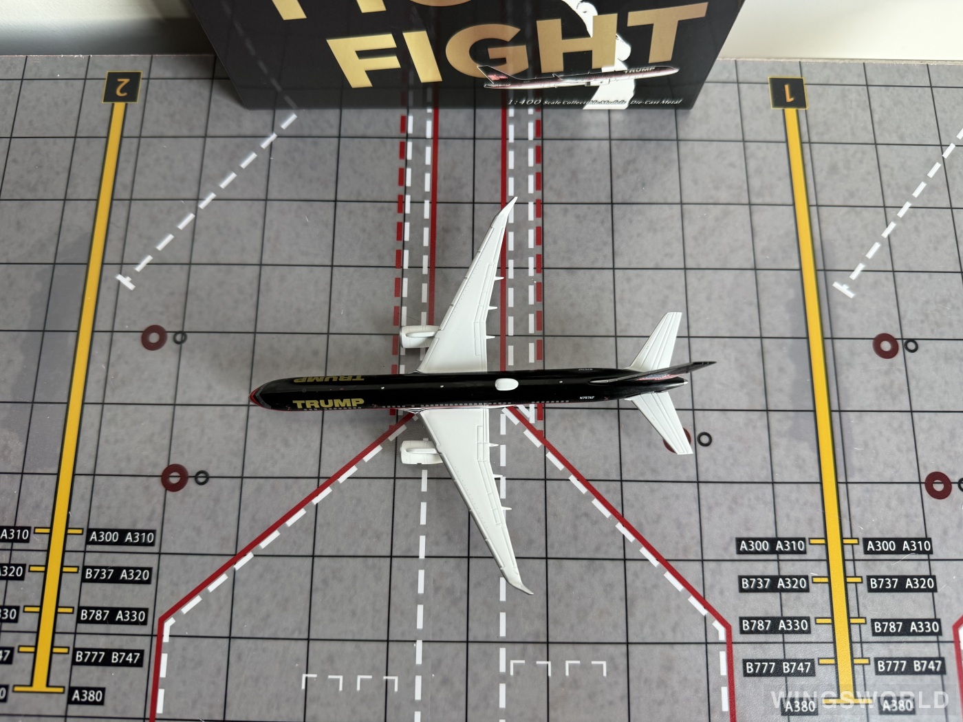 NGmodels 1:400 NG53208 Trump Airlines 特朗普航空 Boeing 757-200 N757AF