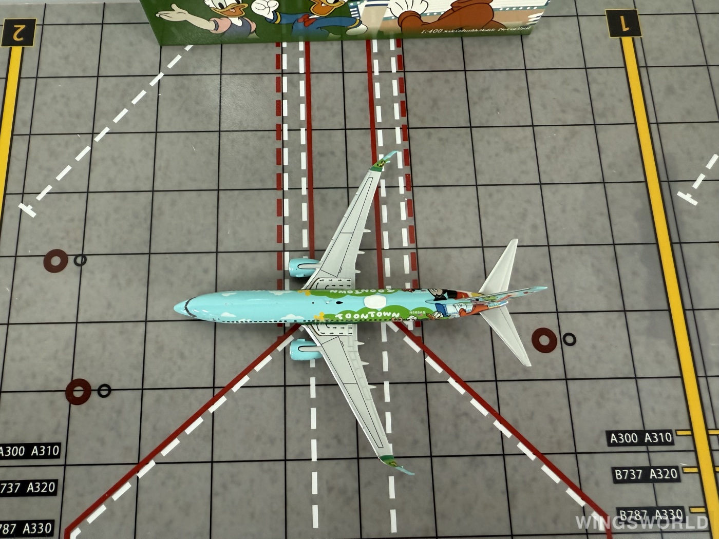 NGmodels 1:400 NG58222 Alaska Airlines 阿拉斯加航空 Boeing 737-800 N565AS