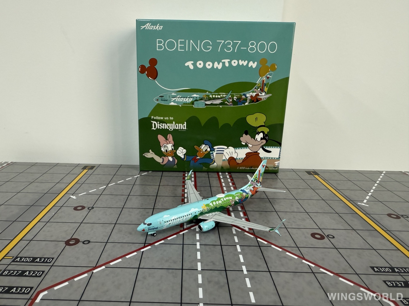 NGmodels 1:400 NG58222 Alaska Airlines 阿拉斯加航空 Boeing 737-800 N565AS