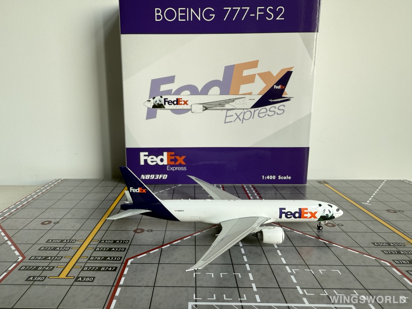 Phoenix 1:400 PH04625 FedEx 联邦快递 Boeing 777-200LR N893FD