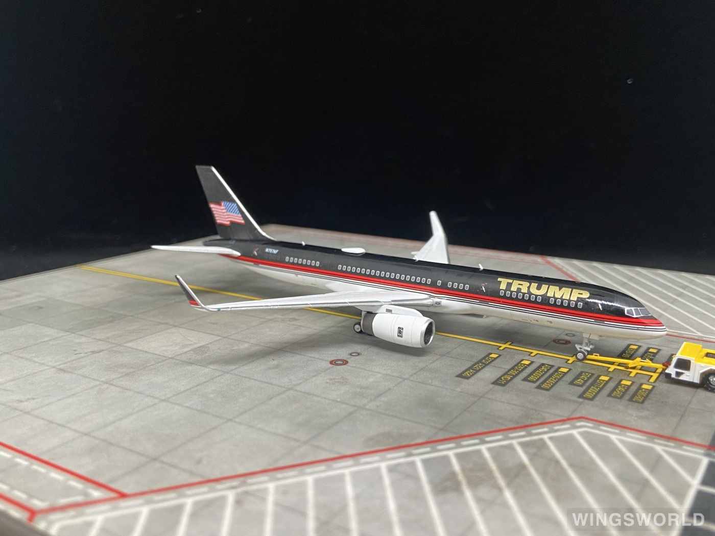 NGmodels 1:400 NG53208 Trump Airlines 特朗普航空 Boeing 757-200 N757AF