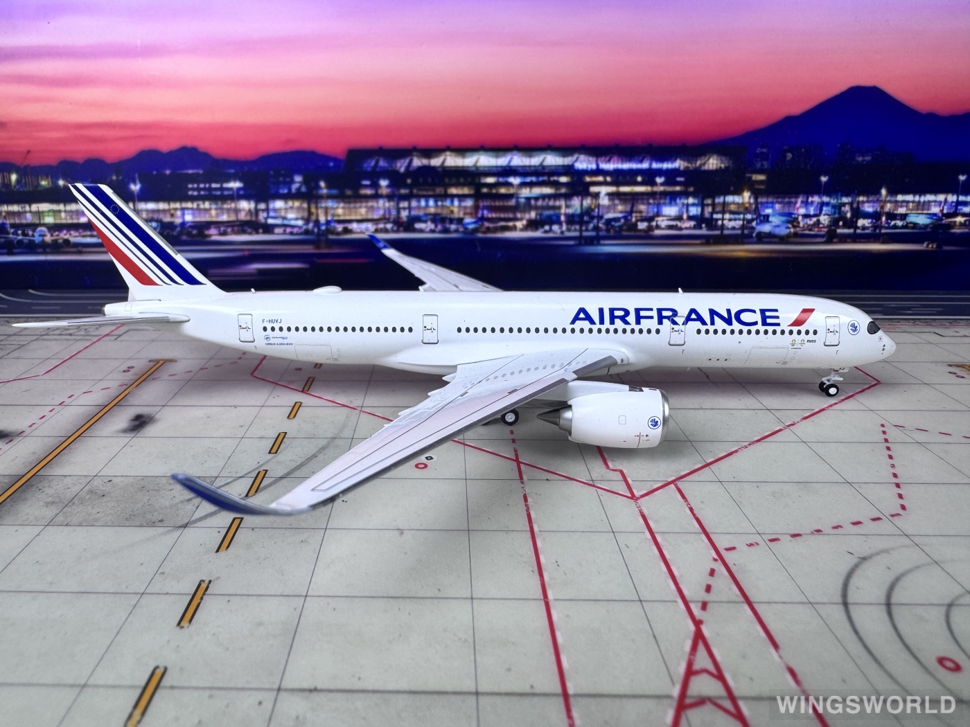 AeroPolaris 1:400 HA3590002 Air France 法国航空 Airbus A350-900 F-HUVJ