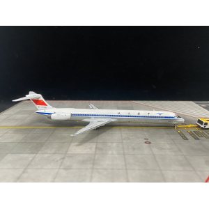 CAAC 中国民航 McDonnell Douglas MD-82 B-2106  NG83015 NGmodels 1:400