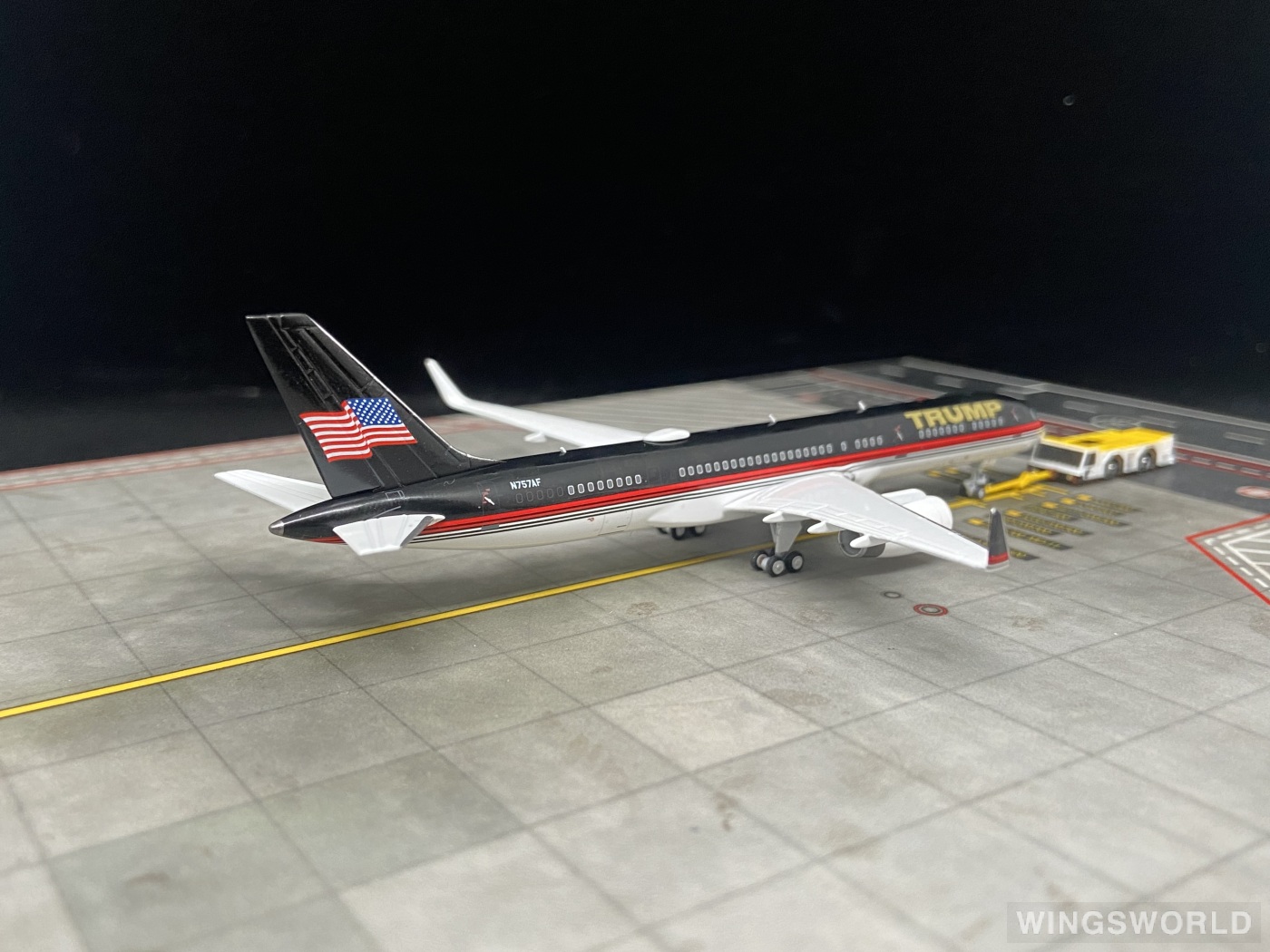 NGmodels 1:400 NG53208 Trump Airlines 特朗普航空 Boeing 757-200 N757AF
