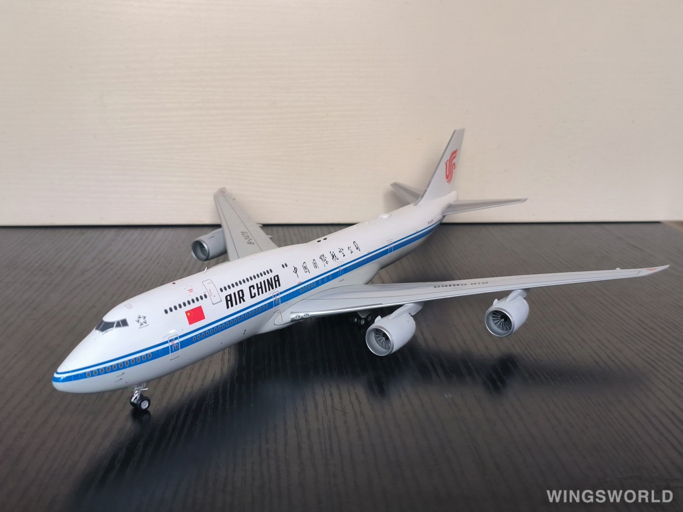 SQ Wings 1:200 Boeing 747-8i Air China 中国国际航空L2047 B-2479 的