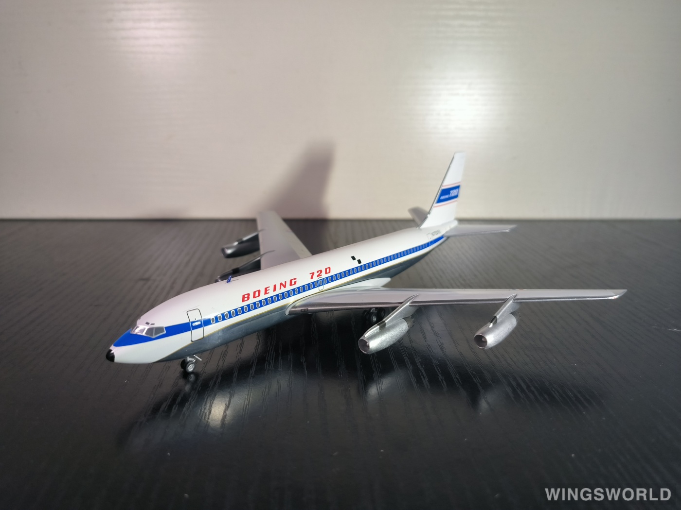 AeroClassics 1:200 AC211329 Boeing 波音公司 Boeing 720 N7201U