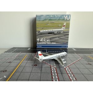 CAAC 中国民航 Boeing 707-300 2402  YU37001 YU MODEL 1:400