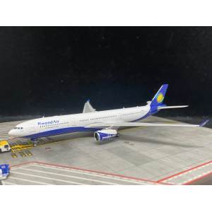 RwandAir 卢旺达航空 Airbus A330-300 9XR-WP  PH11943 Phoenix 1:400