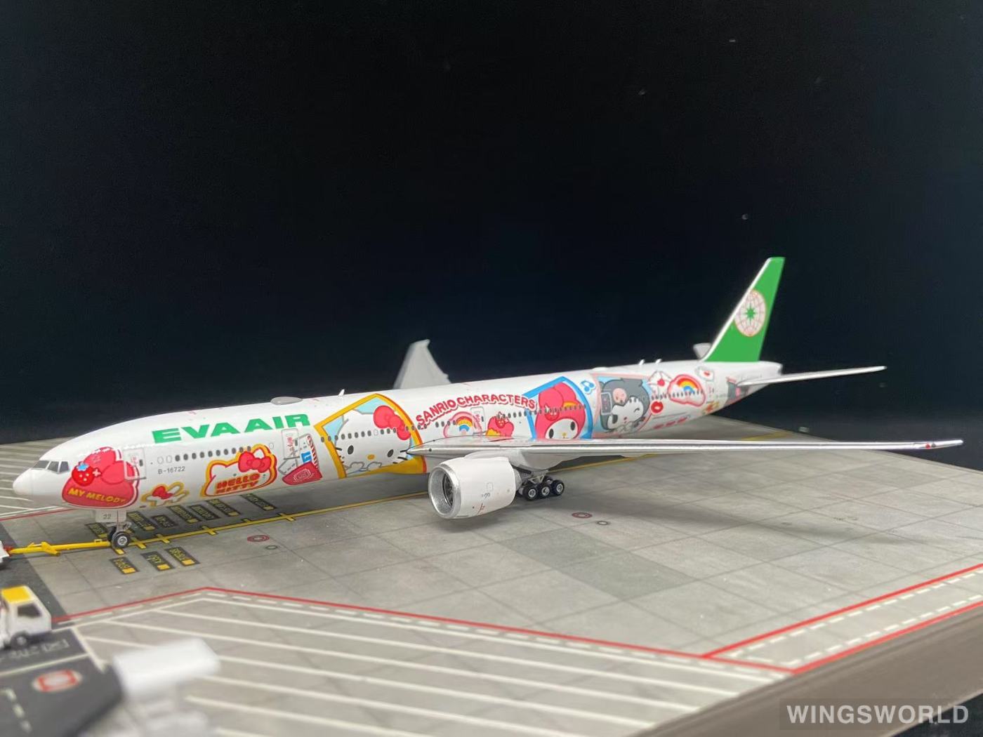 Phoenix 1:400 PH04610 EVA Air 长荣航空 Boeing 777-300ER B-16722