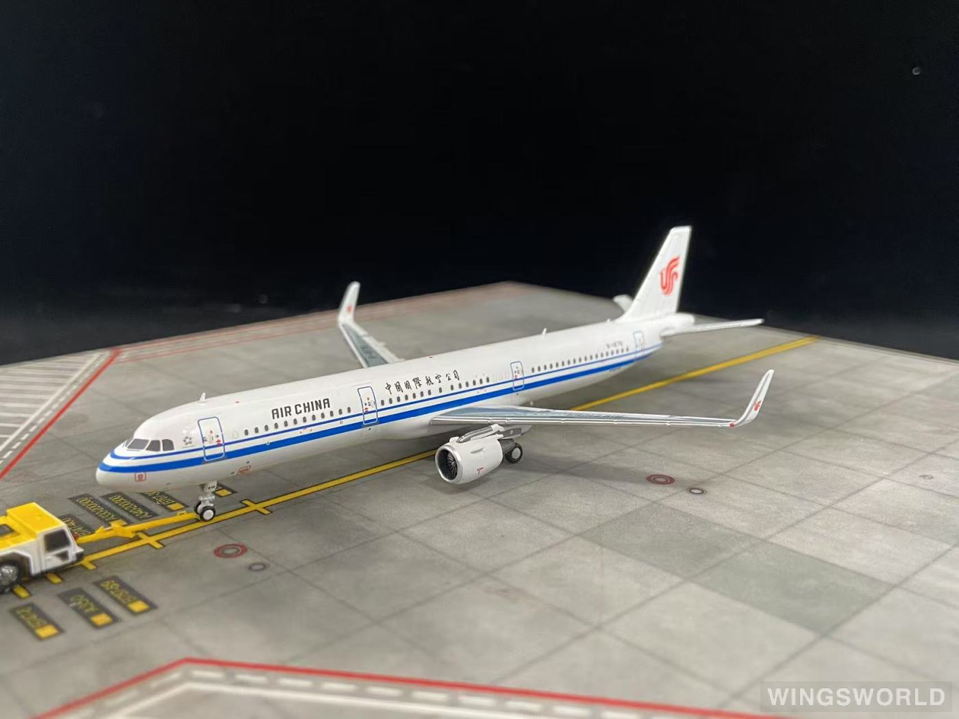 Creating Dreams Wings 1:400 CW24012 Air China 中国国际航空 Airbus A321 B-1876