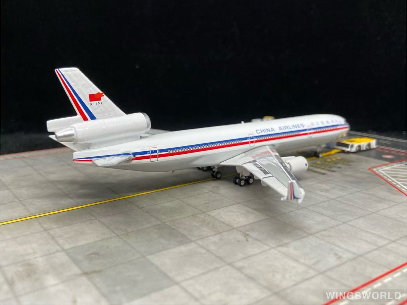 Phoenix 1:400 PH11953 China Airlines 中华航空 McDonnell Douglas MD-11 B-151
