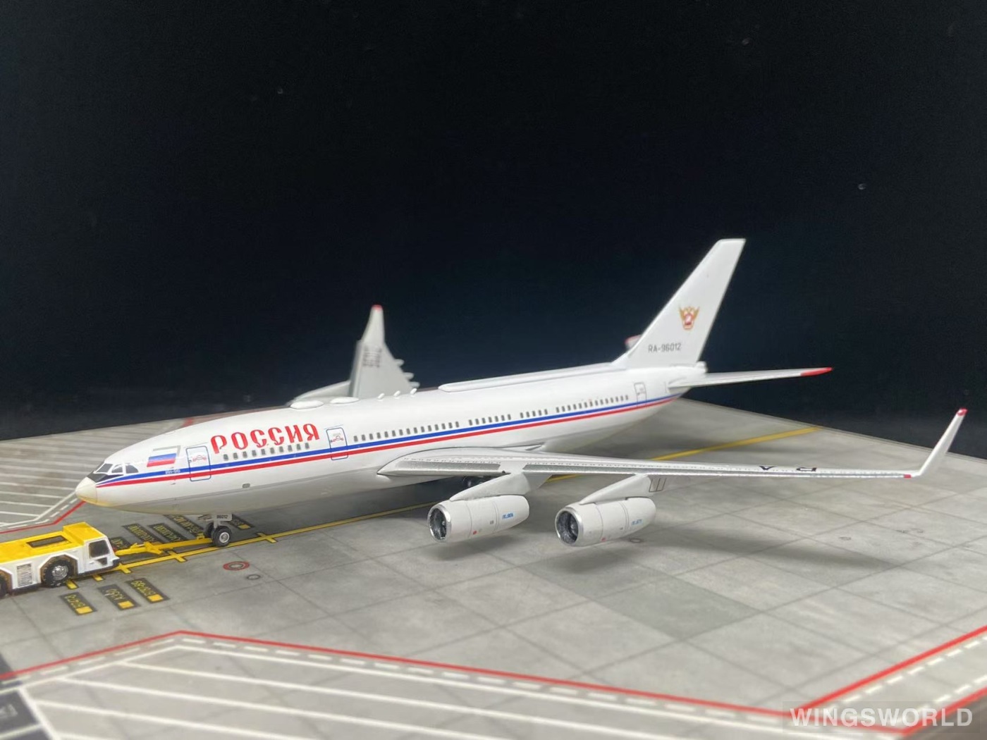 Phoenix 1:400 PH11956 Russia State Transport Company Ilyushin Il-96 RA-96012