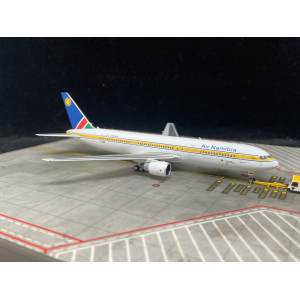 Air Namibia 纳米比亚航空 Boeing 767-300ER V5-NMB  PH11948 Phoenix 1:400