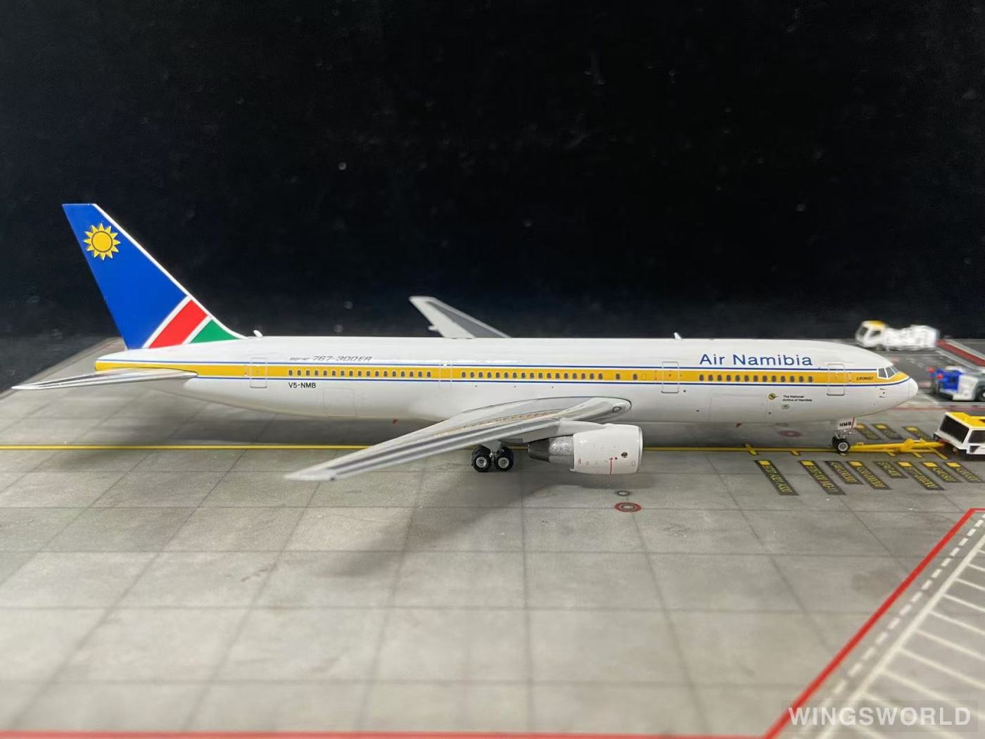 Phoenix 1:400 PH11948 Air Namibia 纳米比亚航空 Boeing 767-300ER V5-NMB