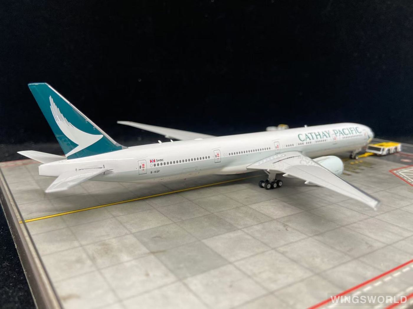 Phoenix 1:400 PH04609 Cathay Pacific 国泰航空 Boeing 777-300ER B-KQF