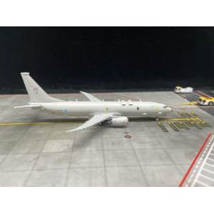 RAF 英国皇家空军 Boeing P-8 ZP806  GMRAF136 Geminijets 1:400