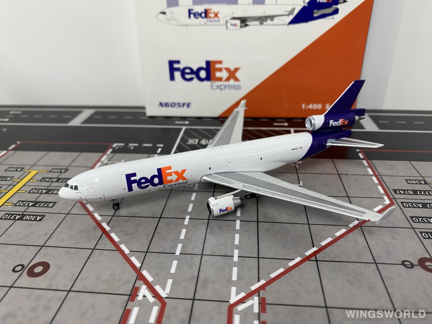Phoenix 1:400 PH04611 FedEx 联邦快递 McDonnell Douglas MD-11 N605FE