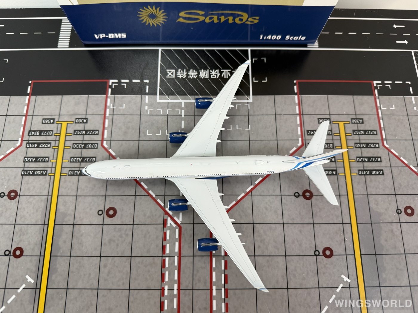 Phoenix 1:400 PH04614 Las Vegas Sands 拉斯维加斯金沙集团 Airbus A340-500 VP-BMS