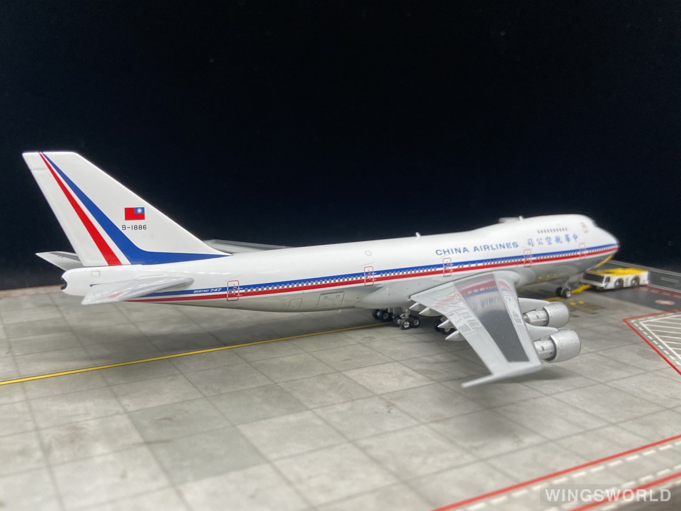 Phoenix 1:400 PH11968 China Airlines 中华航空 Boeing 747-200 B-1886