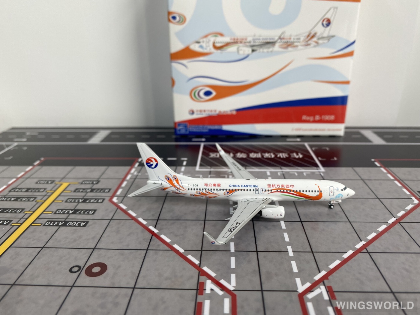 NGmodels 1:400 NG58232 China Eastern 中国东方航空 Boeing 737-800 B-1908
