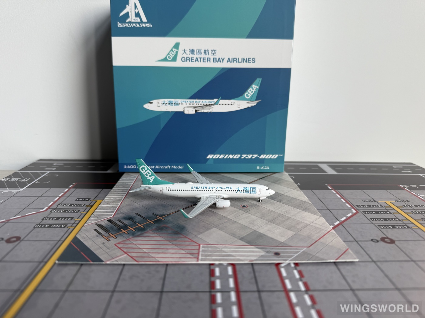 AeroPolaris 1:400 HA7380006 Greater Bay Airlines 大湾区航空 Boeing 737-800 B-KJA