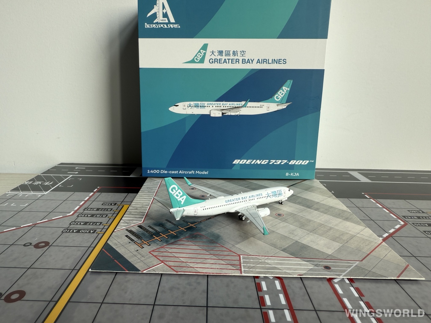 AeroPolaris 1:400 HA7380006 Greater Bay Airlines 大湾区航空 Boeing 737-800 B-KJA