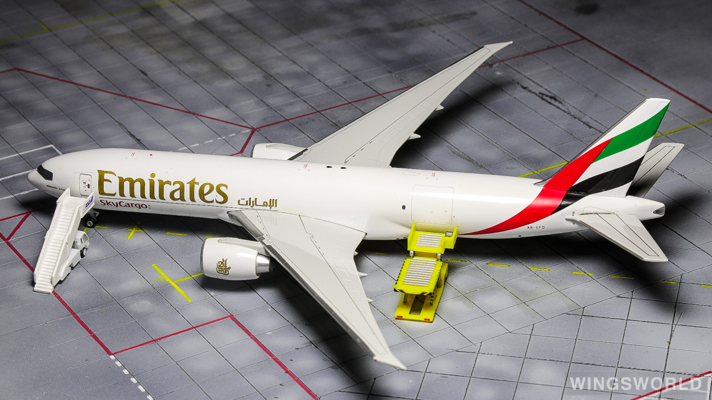 Phoenix 1:400 PH10324 Emirates 阿联酋航空 Boeing 777F A6-EFD