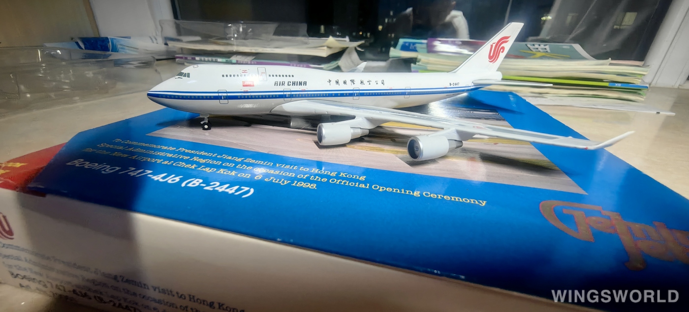 Geminijets 1:400 GJCCA005 Air China 中国国际航空 Boeing 747-400 B-2447
