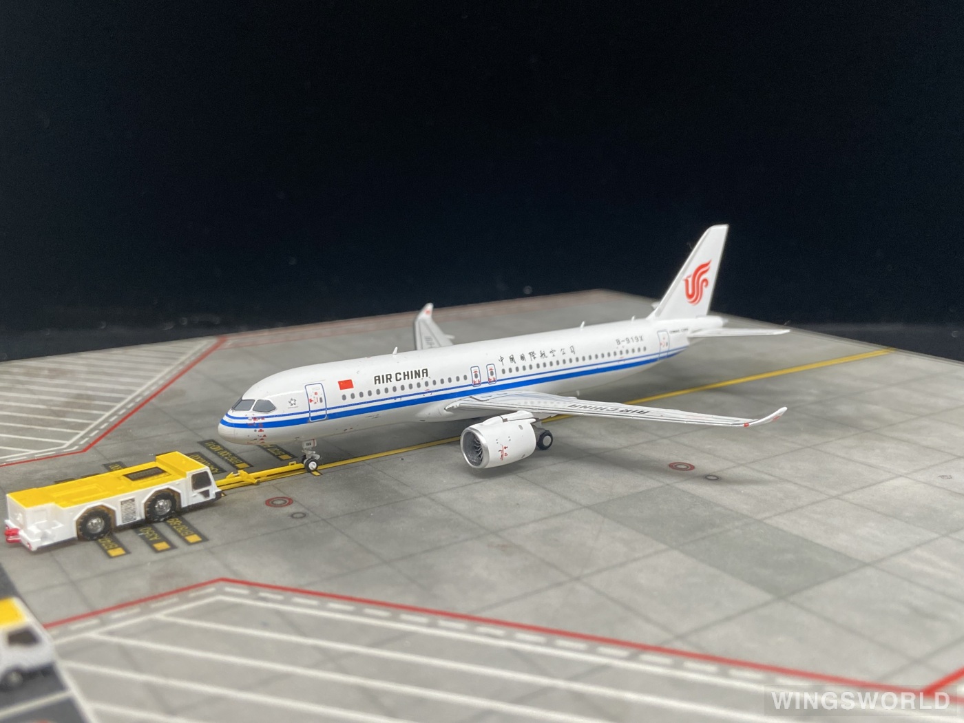 Pandamodel 1:400 69192 Air China 中国国际航空 Comac C919 B-919X