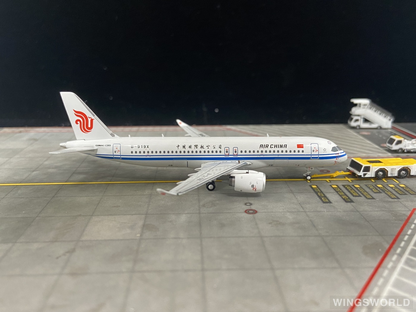 Pandamodel 1:400 69192 Air China 中国国际航空 Comac C919 B-919X