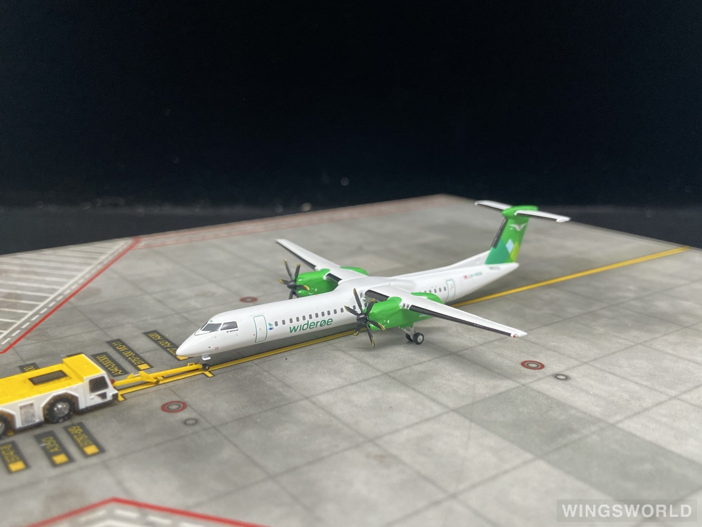 Geminijets 1:400 GJWIF2290 Wideroe 维德罗航空 Bombardier Dash 8-400 LN-WDM