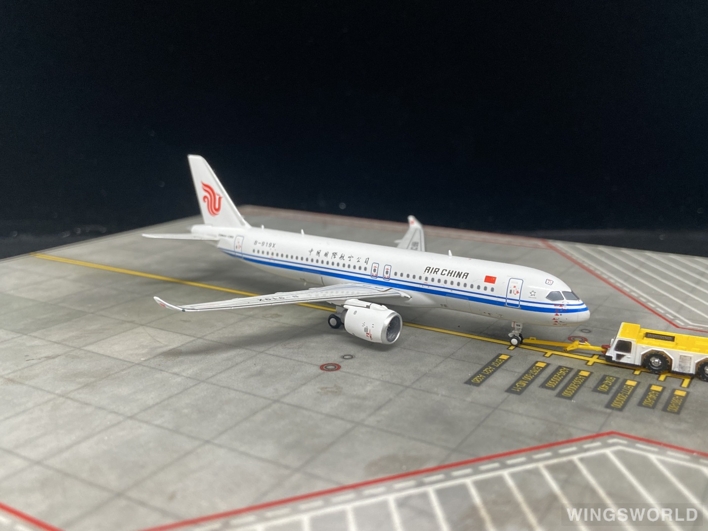 Pandamodel 1:400 69192 Air China 中国国际航空 Comac C919 B-919X