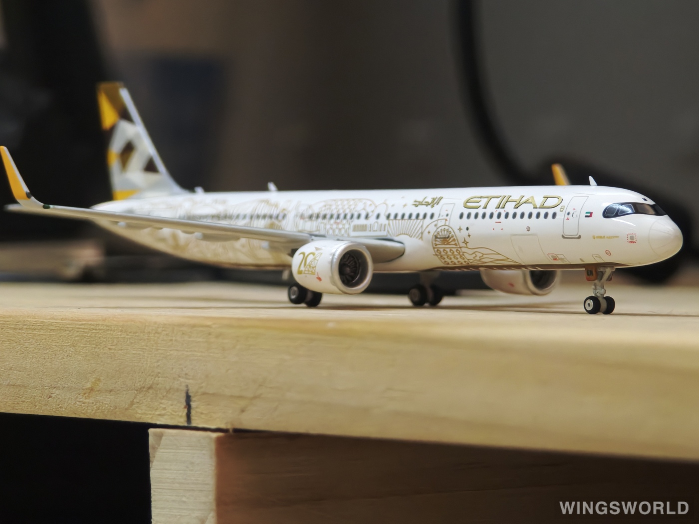 Phoenix 1:400 PH11924 Etihad Airways 阿提哈德航空 Airbus A321neo A6-AEN