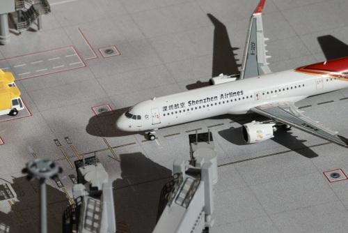 Shenzhen Airlines 深圳航空 Airbus A321neo B-32CF  NG13077 NGmodels 1:400