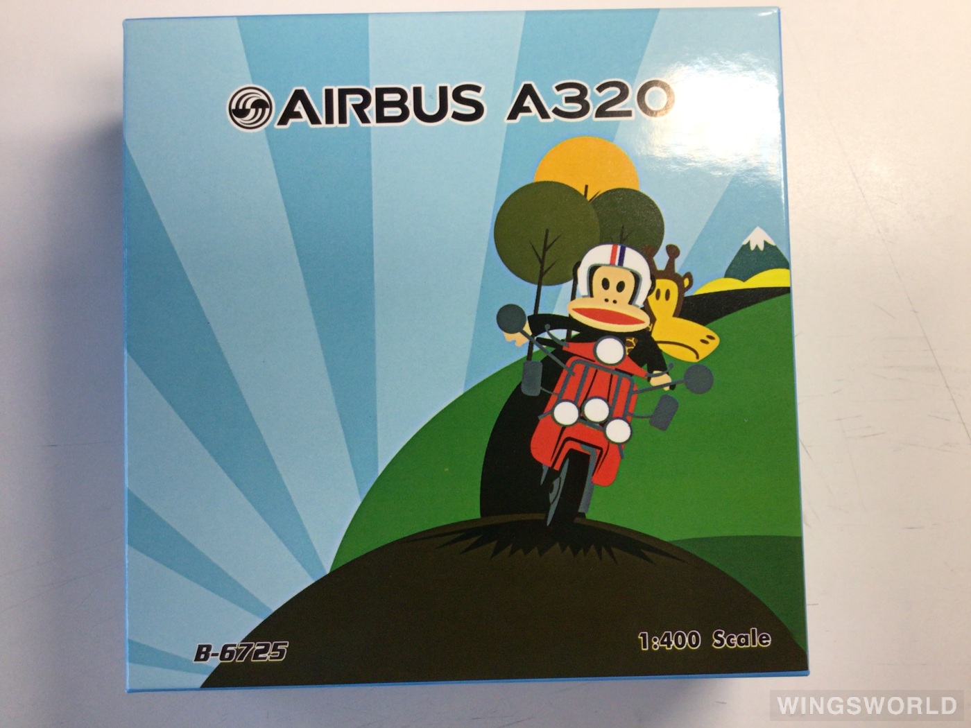 Phoenix 1:400 PH04147 Capital Airlines 首都航空 Airbus A320 B-6725