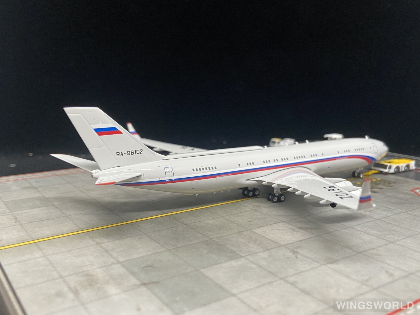 Phoenix 1:400 PH11994 Russian Air Force 俄罗斯空军 Ilyushin Il-96 RA-96102