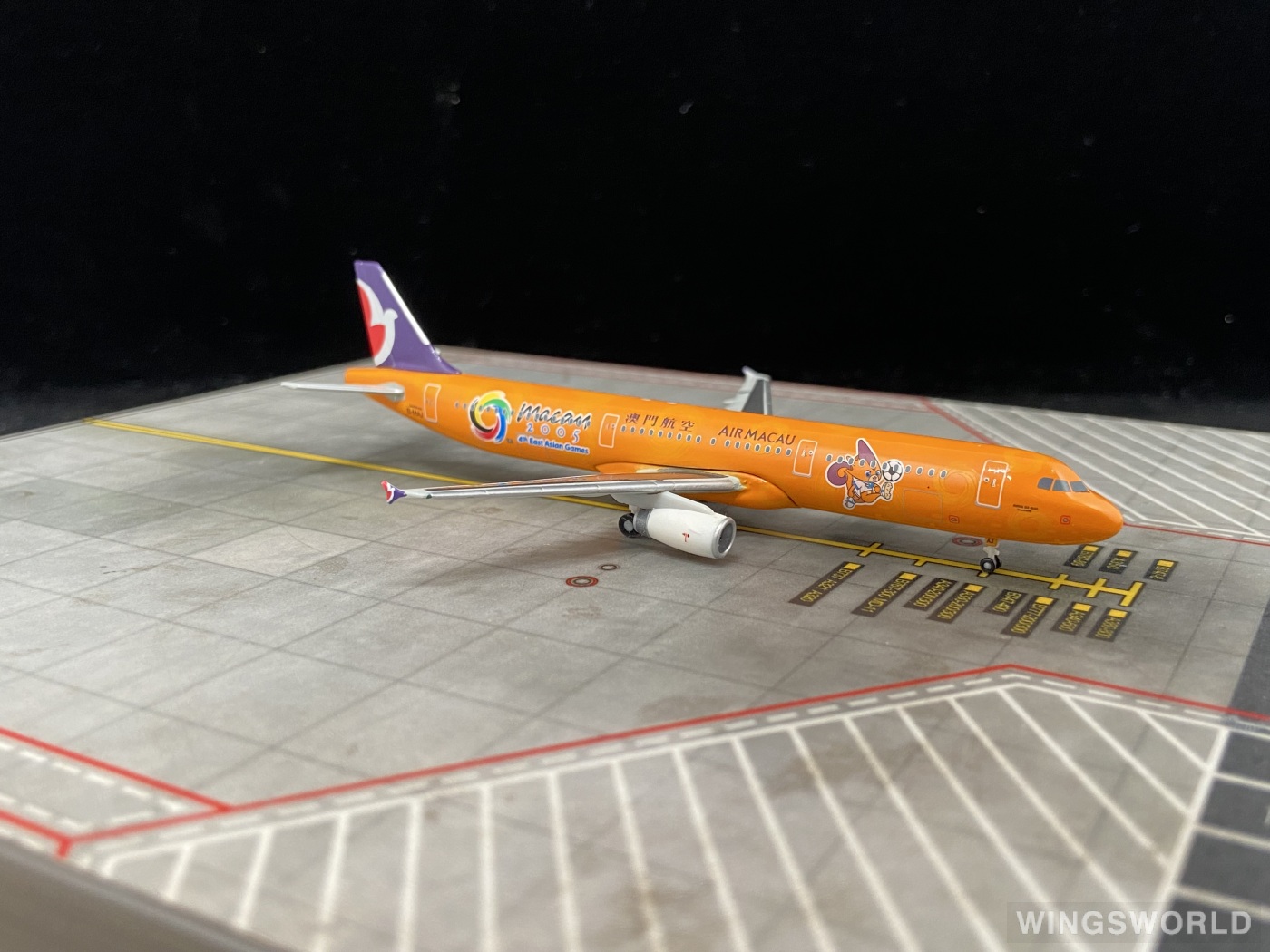Herpa 1:400 561549 Air Macau 澳门航空 Airbus A321 B-MAJ