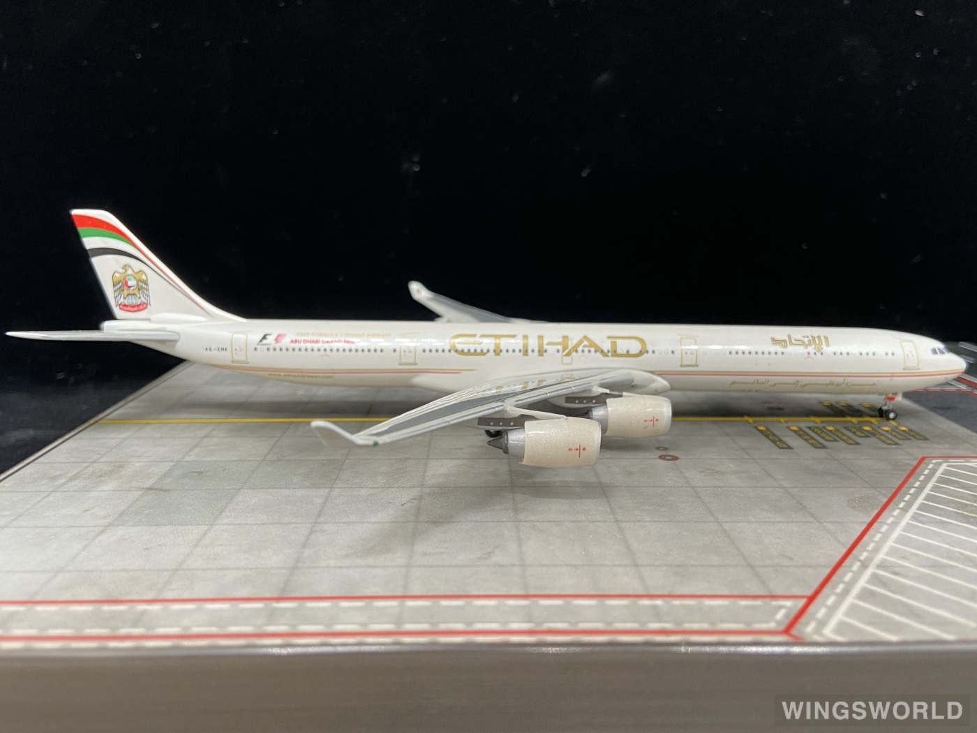 Phoenix 1:400 PH10371 Etihad Airways 阿提哈德航空 Airbus A340-600 A6-EHK
