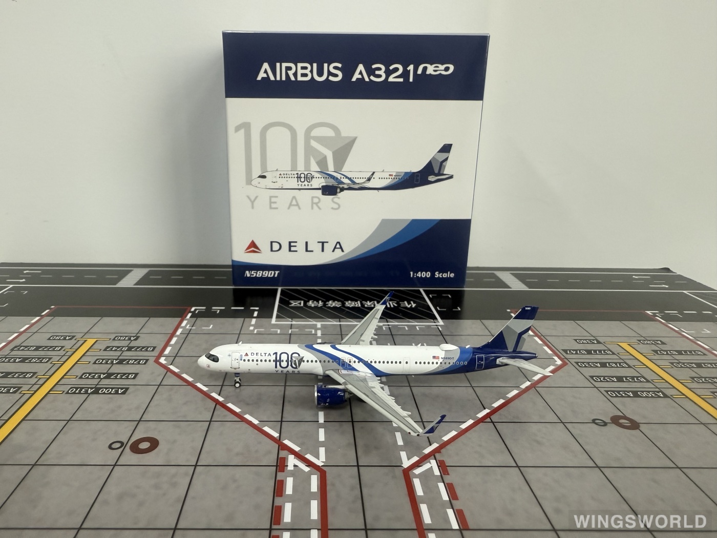 Phoenix 1:400 PH04639 Delta Air Lines 达美航空 Airbus A321neo N589DT