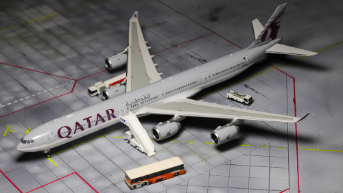 Phoenix 777-300 日本航空 JA751J 1/400 1:400 Phoenix JAPAN AIRLINES BOEING B777-300ER Airplane