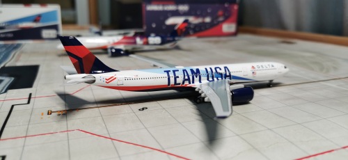 JFOX 1:200 Boeing 737-800 Japan Airlines 日本航空JF-737-8