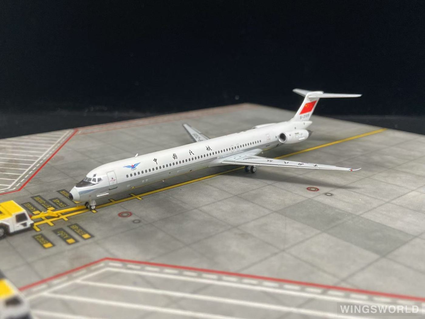 NGmodels 1:400 NG83018 CAAC 中国民航 McDonnell Douglas MD-82 B-2109
