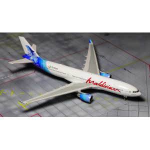 Maldivian 马尔代夫航空 Airbus A330-200 8Q-IAB  PH11984 Phoenix 1:400