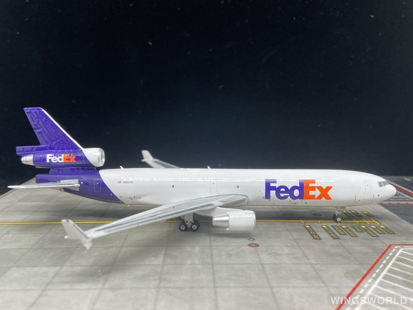 Phoenix 1:400 PH04644 FedEx 联邦快递 McDonnell Douglas MD-11 N620FE