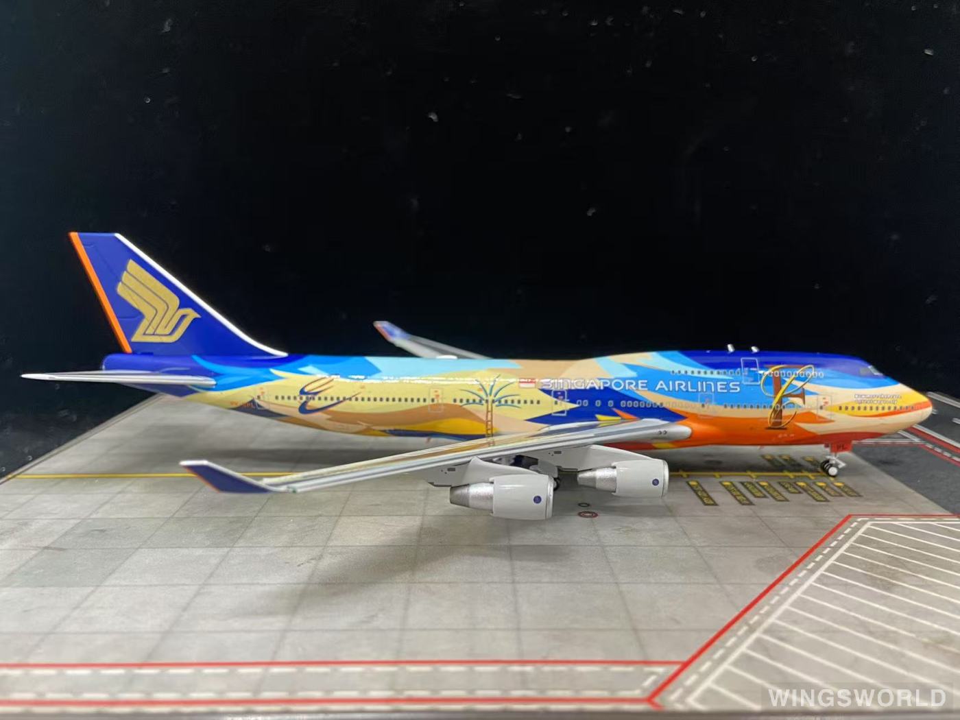 Big Bird 1:400 BB4-2004-04 Singapore Airlines 新加坡航空 Boeing 747-400 9V-SPL