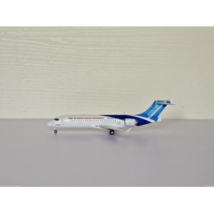 COMAC 中国商飞 Comac ARJ21-700 B-657Y  NG20127 NGmodels 1:200