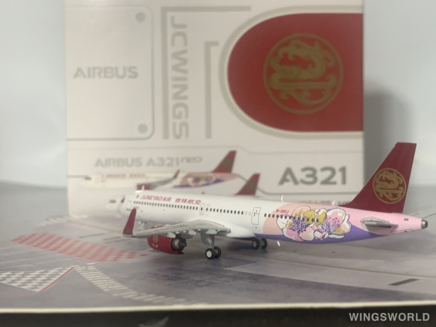 JC Wings 1:400 LH4333 Juneyao Airlines 吉祥航空 Airbus A321neo B-32CJ