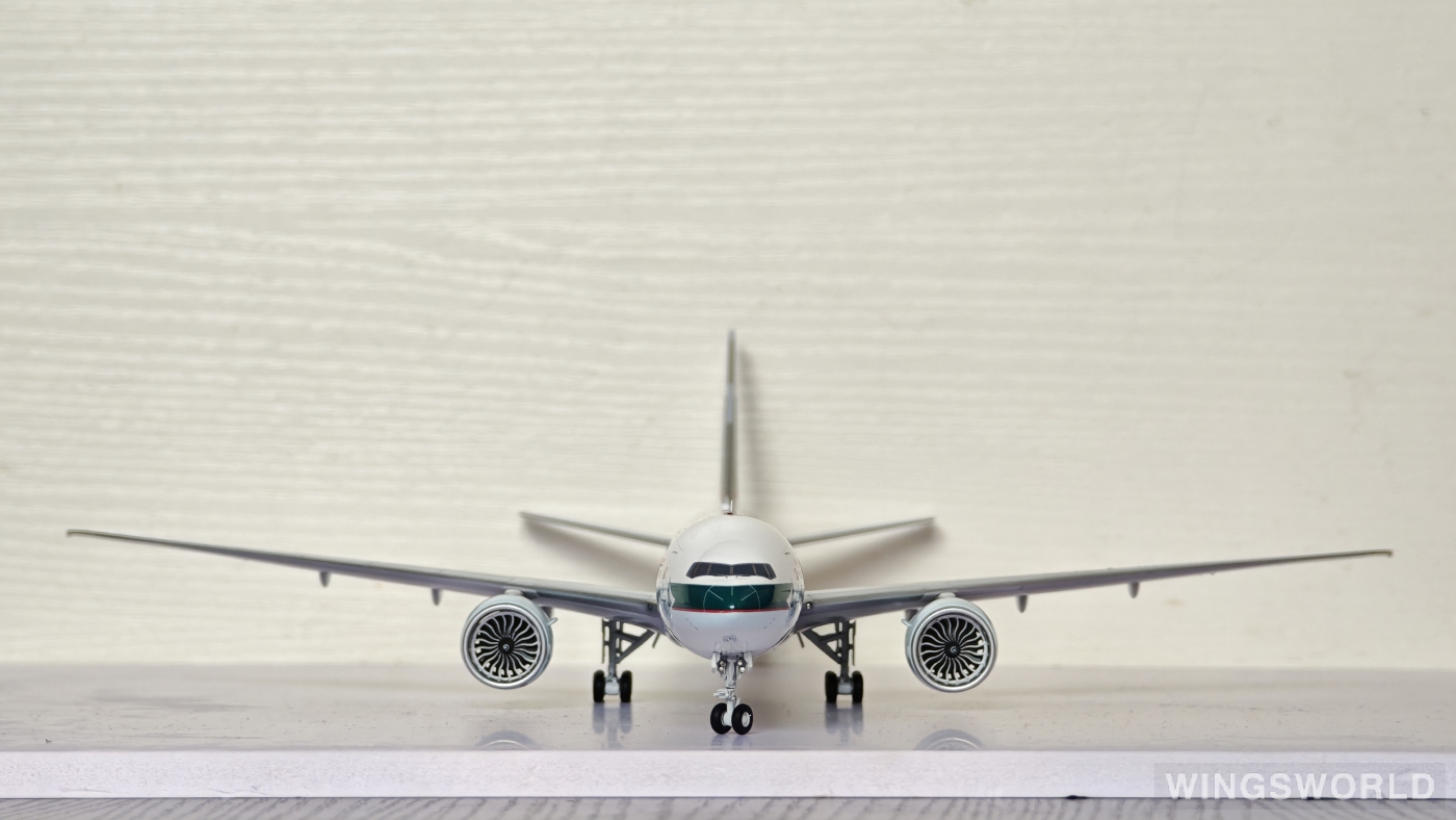 JC Wings 1:200 SA2047 Cathay Pacific 国泰航空 Boeing 777-300ER B-HNR