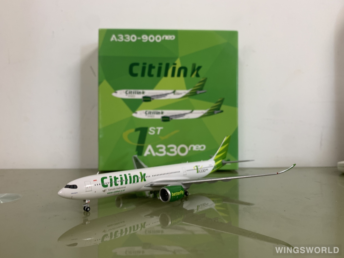 JC Wings 1:400 XX4399 Garuda Indonesia 印度尼西亚鹰航 Airbus A330-900neo PK-GYC