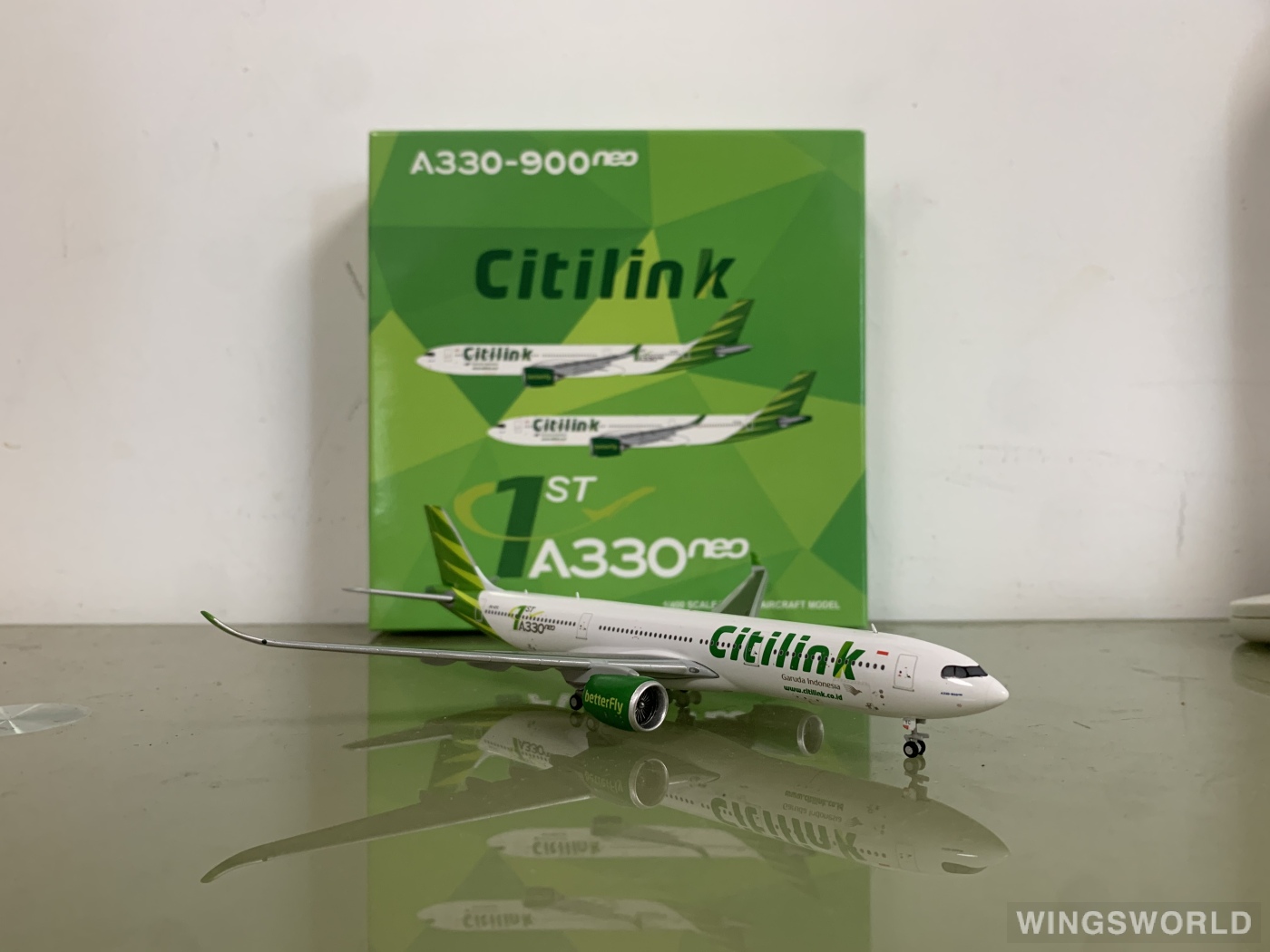 JC Wings 1:400 XX4399 Garuda Indonesia 印度尼西亚鹰航 Airbus A330-900neo PK-GYC